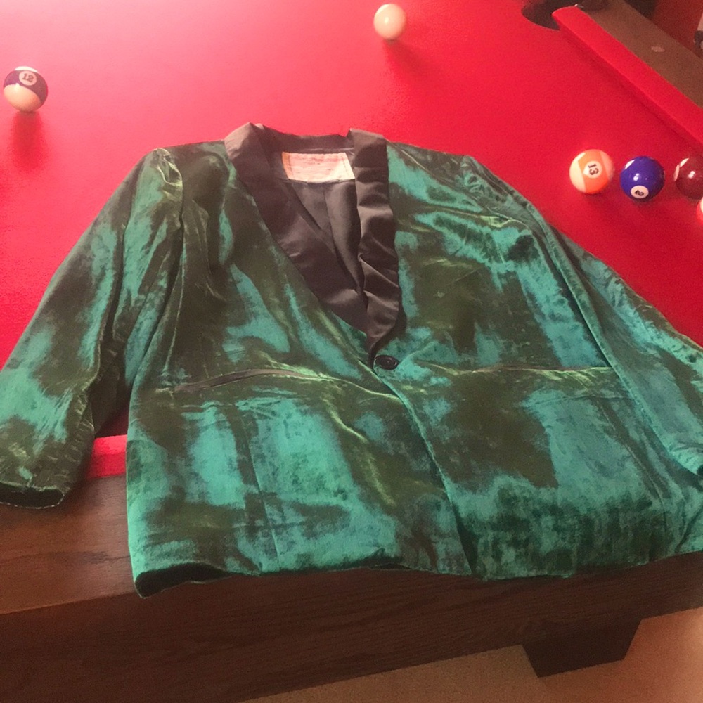 Cartonnier emerald green velvet blazer